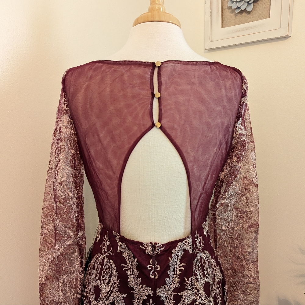 Soieblu Burgundy Lace Long Sleeve Dress - Picture 9 of 12